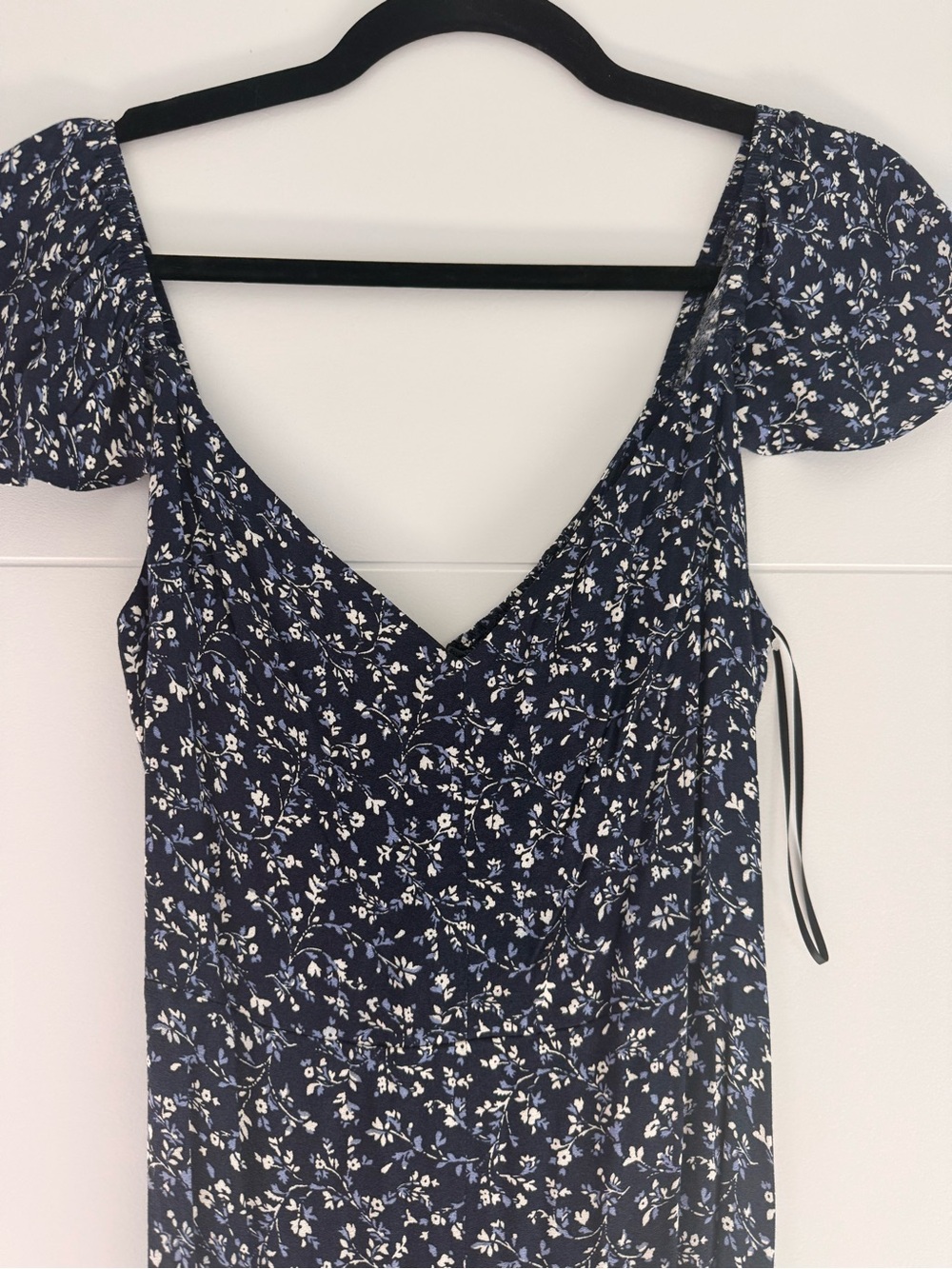 Reformation Flutter Floral Print Deep Navy Baxley Dress NWT - Picture 3 of 5